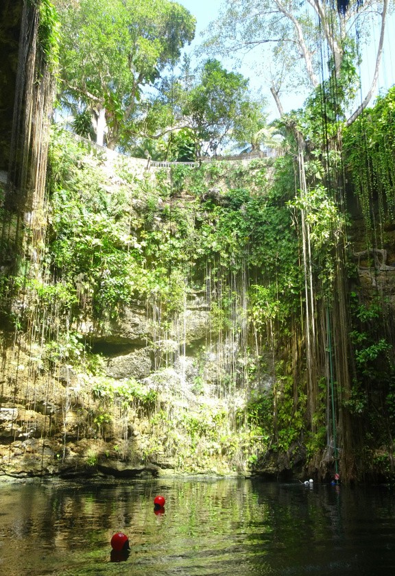 Cénote, Yucatán